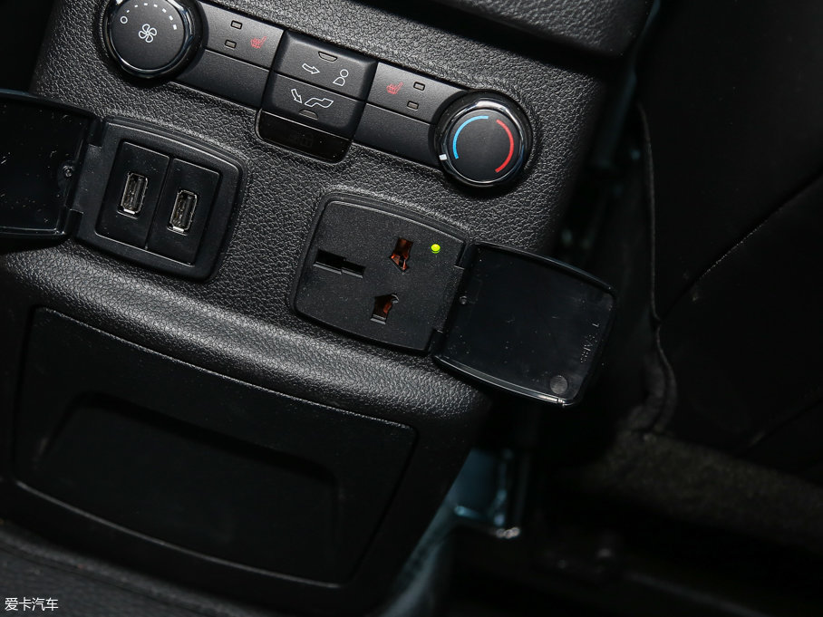 2017̽U(M) 2.3T EcoBoostӢ