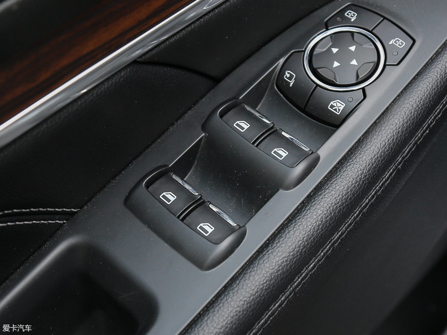 2017̽U(M) 2.3T EcoBoostӢ