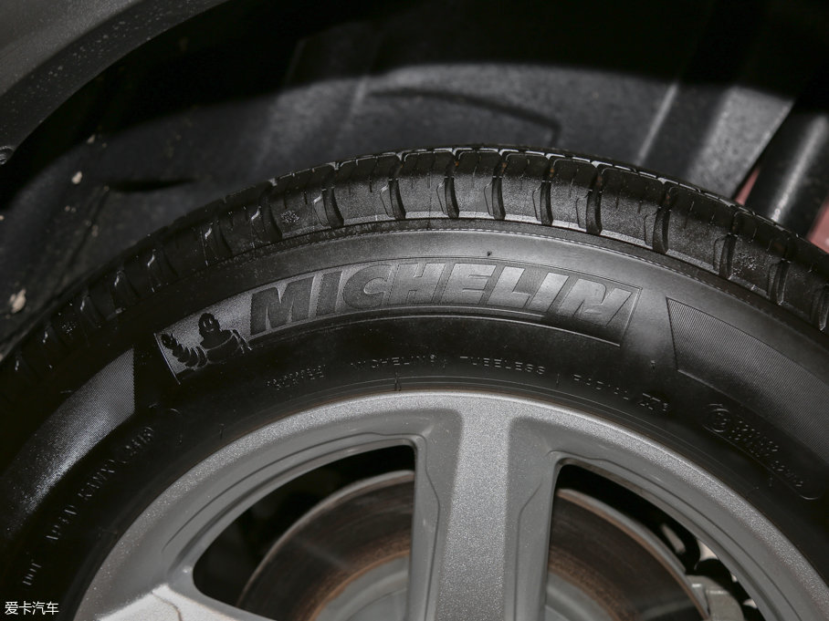 2017̽U(M(jn)) 2.3T EcoBoostL(fng)а