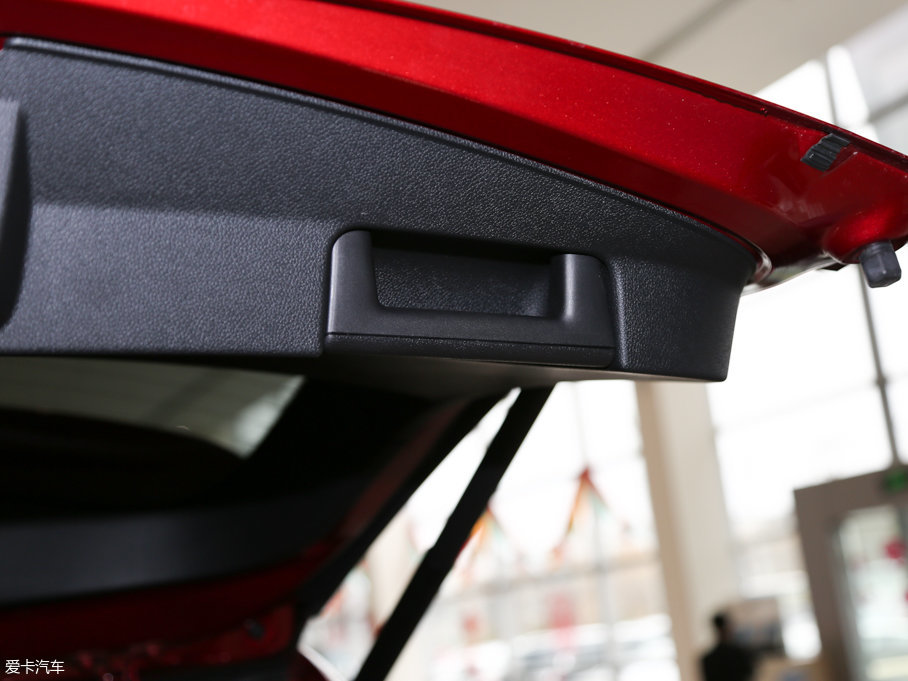 2017̽U(M(jn)) 2.3T EcoBoostL(fng)а