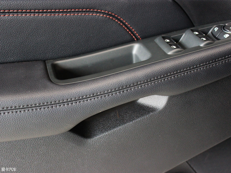 2017̽U(M) 3.5T EcoBoost\Ӱ