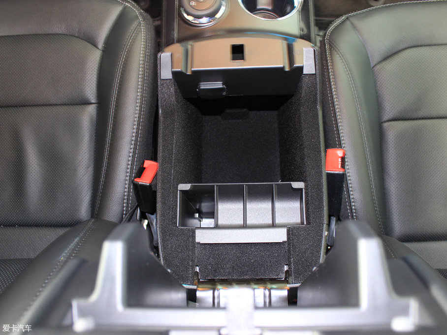 2017̽U(M) 3.5T EcoBoost\Ӱ