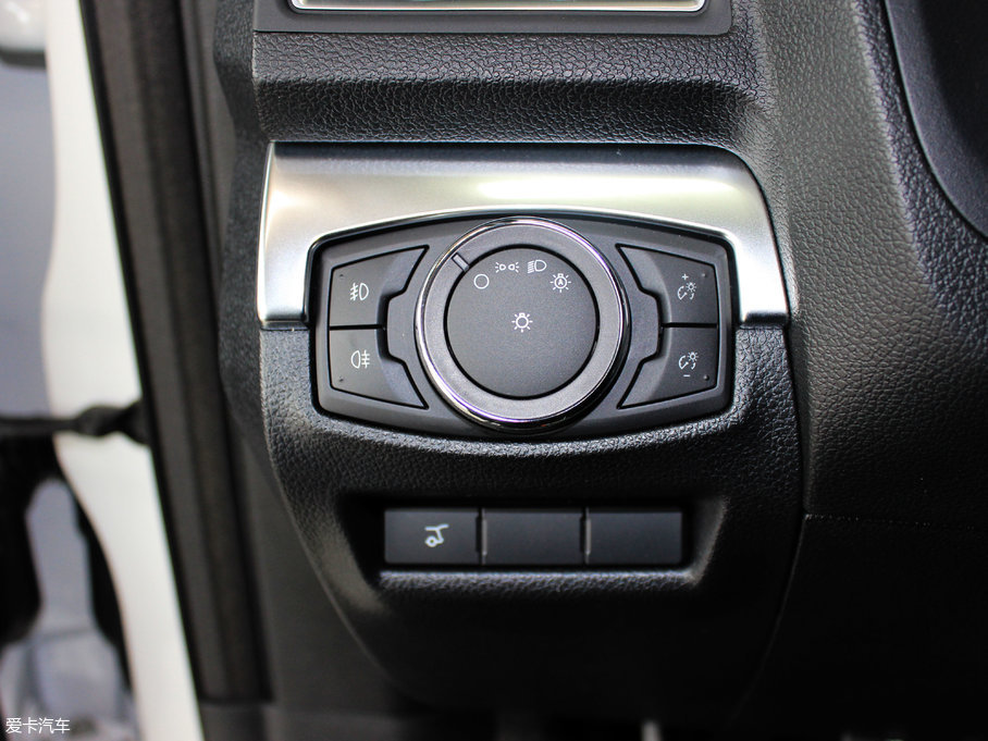 2017̽U(M) 3.5T EcoBoost\Ӱ