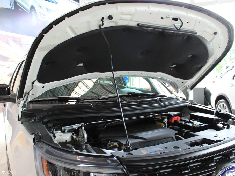 2017̽U(M) 3.5T EcoBoost\Ӱ