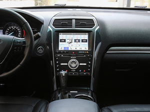 20172.3T EcoBoostӢ п_