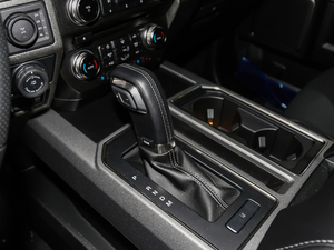 2018款3.5T 性能劲化版 换挡杆