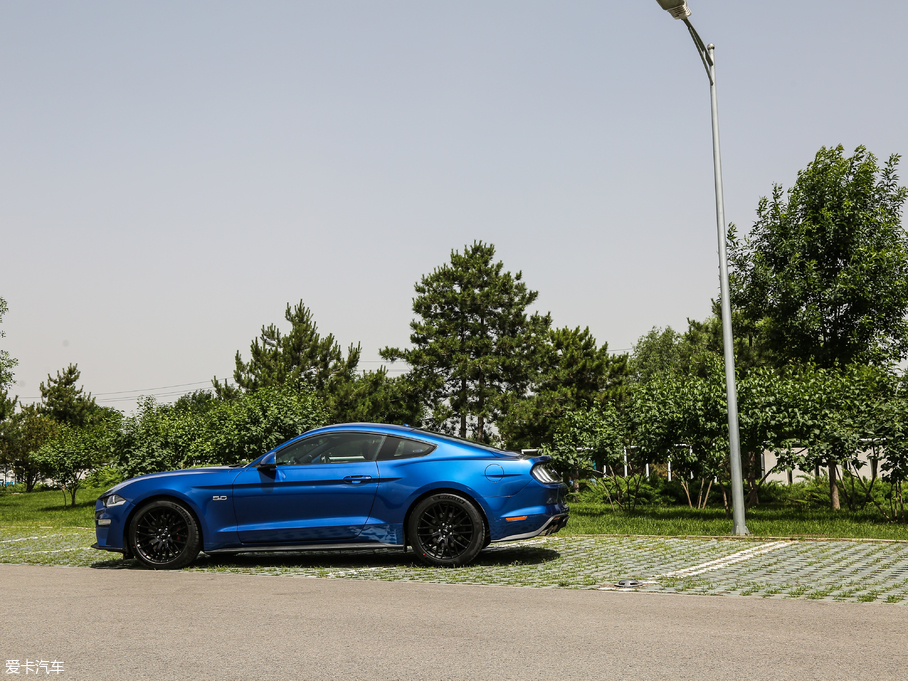 2018Mustang 5.0L V8 GT