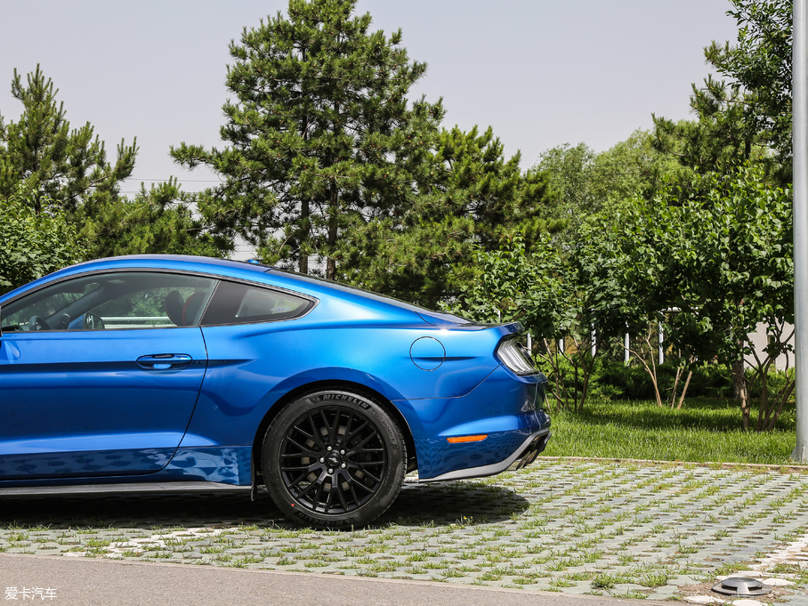 2018Mustang 5.0L V8 GT