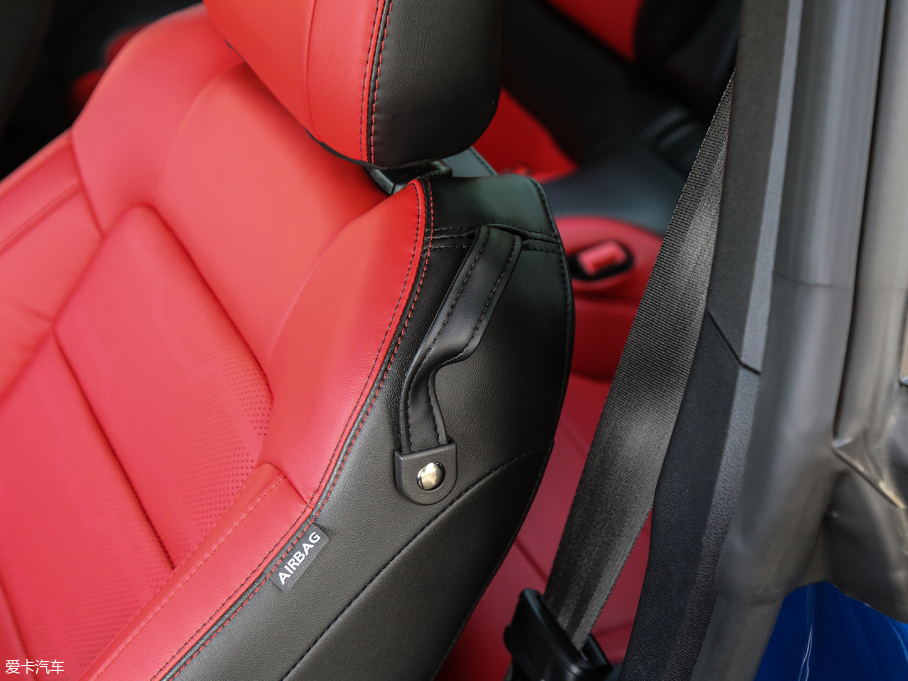 2018Mustang 5.0L V8 GT