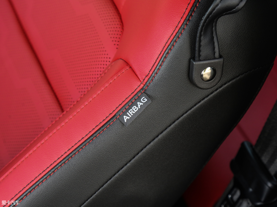 2018Mustang 5.0L V8 GT