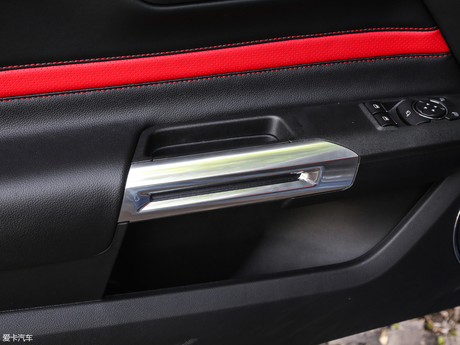 2018Mustang 5.0L V8 GT