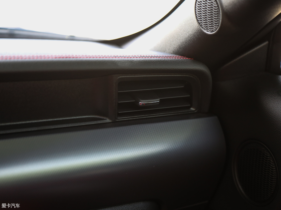 2018Mustang 5.0L V8 GT