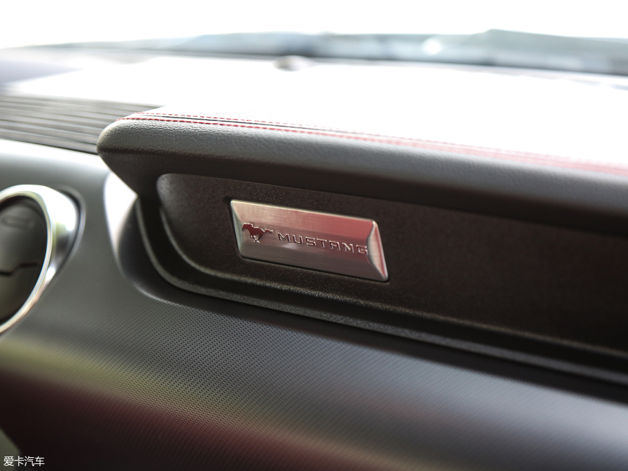 2018Mustang 5.0L V8 GT