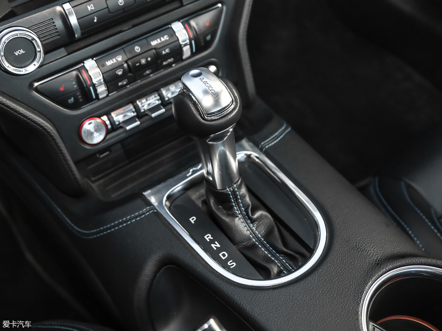 2018Mustang 5.0L V8 GT