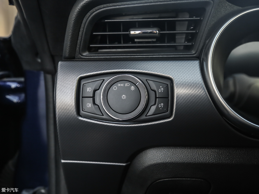 2018Mustang 5.0L V8 GT