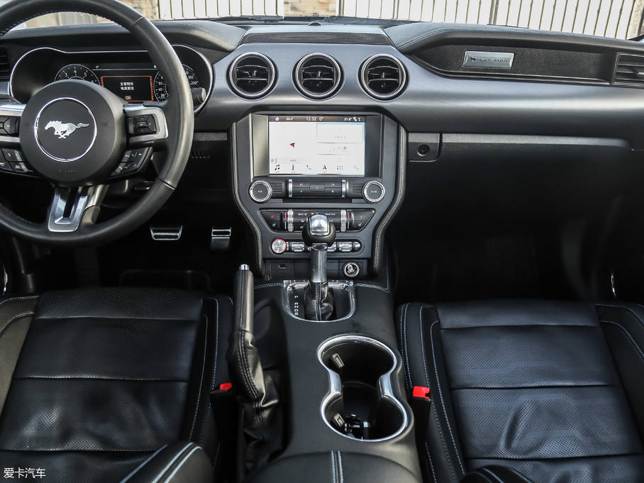 2018Mustang 5.0L V8 GT