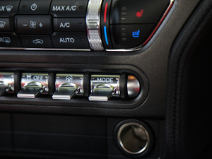 20185.0L V8 GT п؅^(q)