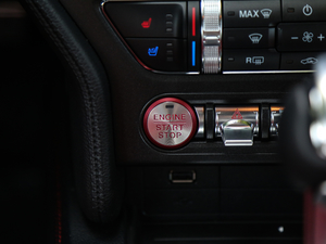 20185.0L V8 GT п؅^(q)