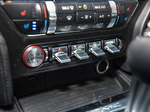 20182.3L EcoBoost п؅^