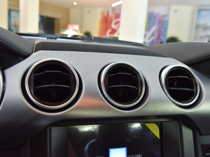 20182.3L EcoBoost {(dio)L(fng)