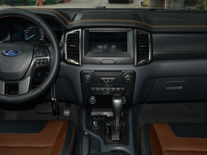 2018Wildtrak п_(ti)