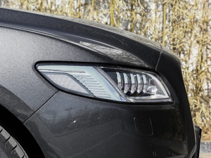 20182.0T (q)Ű (x)(ji)^