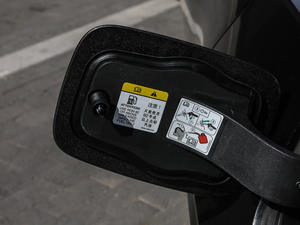 20182.0T (q)Ű (x)(ji)^