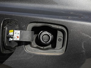 20182.0T (q)Ű (x)(ji)^