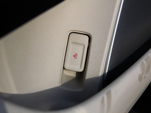 20183.0T (q)y(tng) g