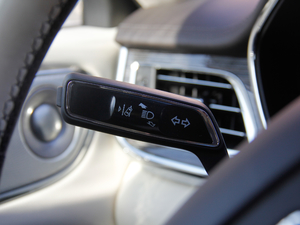 20183.0T 򌿂y п؅^