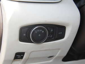 20183.0T 򌿂y п؅^