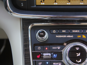 20183.0T 򌿂y п؅^