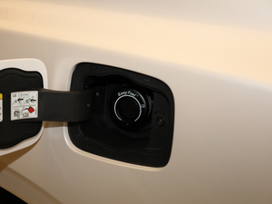 20182.0T (q) (x)(ji)^