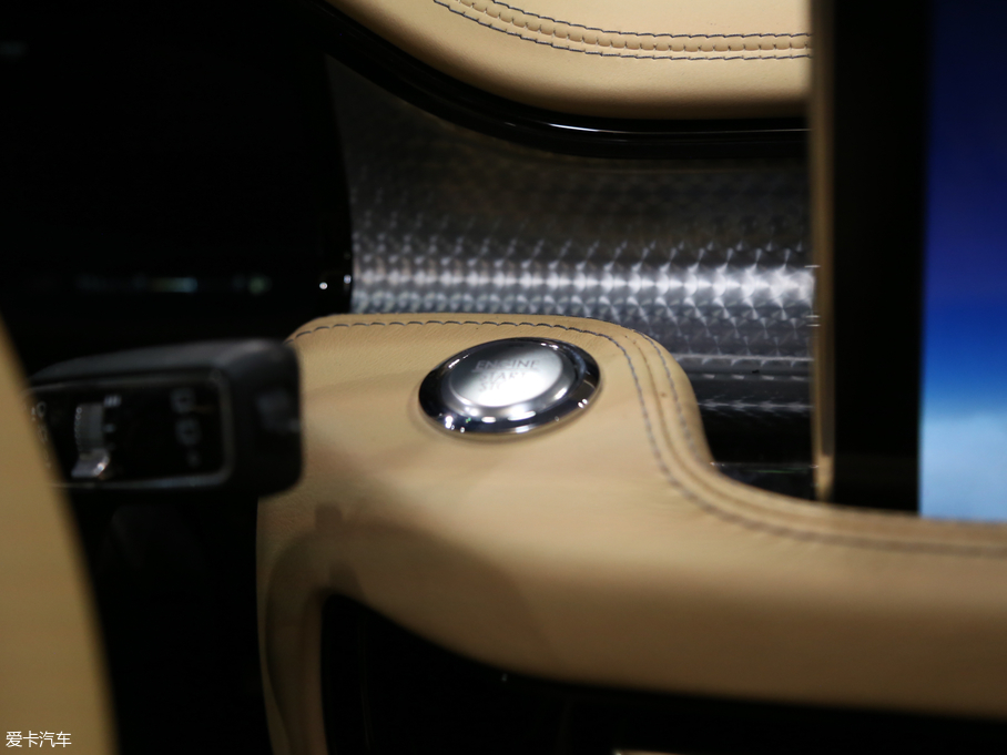 2020wм(M)  3.0T V6 ȫŰ