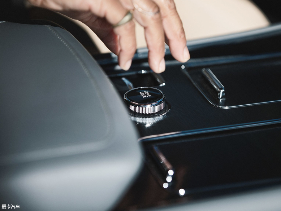 2020wм(M)  3.0T V6 ȫŰ