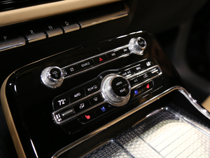 2020 3.0T V6 ȫ(q)Ű п؅^(q)