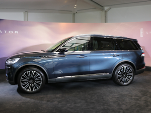 2020 3.0T V6 ȫŰ w^