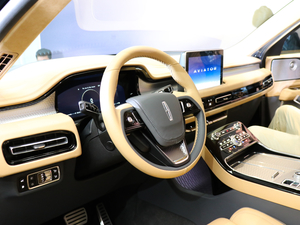 2020 3.0T V6 ȫŰ п؅^