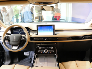 2020 3.0T V6 ȫŰ п؅^