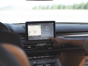 2020 3.0T V6 ȫ(q)Ű п؅^(q)