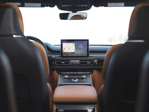 2020 3.0T V6 ȫŰ п؅^