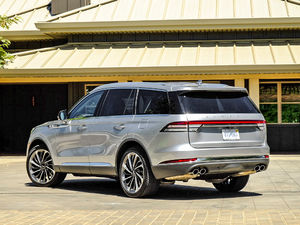 2020 3.0T V6 ȫŰ w^