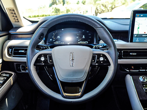 2020 3.0T V6 ȫŰ п؅^