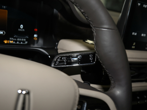 20203.0T V6 ȫ п؅^