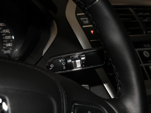 20182.0T 𐂰 п؅^(q)