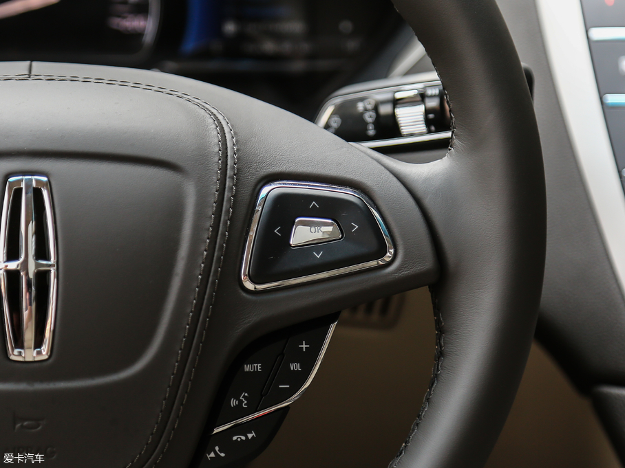 2018ֿMKZ Hτ 2.0L Ű