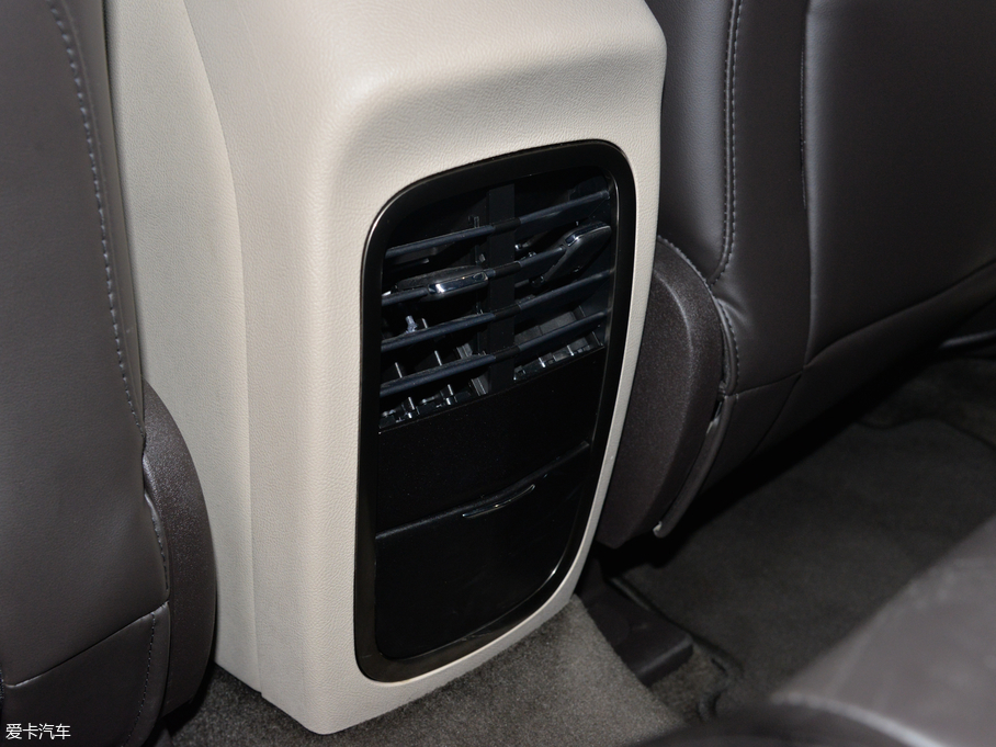 2018ֿMKC 2.0T ǰ(q)Ű