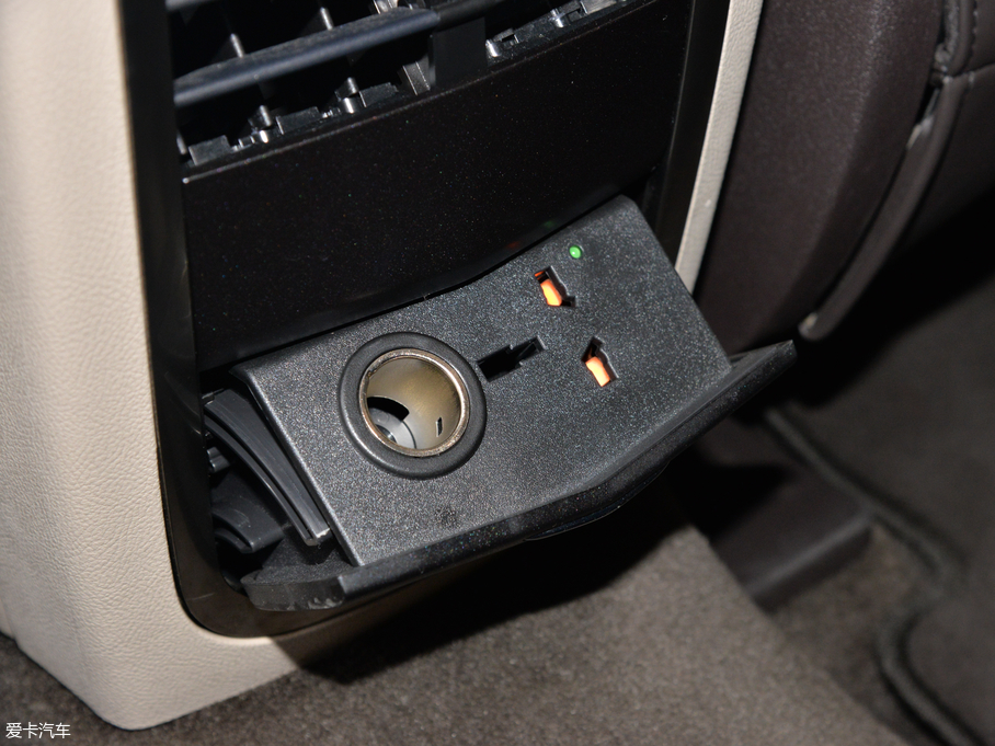 2018ֿMKC 2.0T ǰ(q)Ű