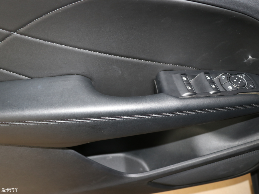 2018ֿMKC 2.0T ǰ(q)Ű