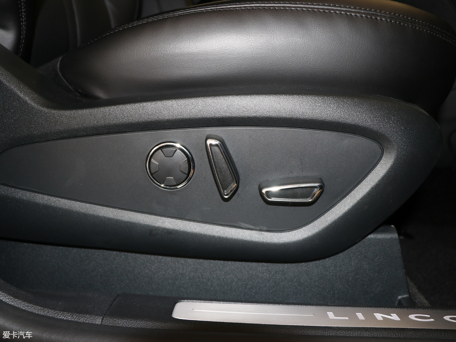 2018ֿMKC 2.0T ǰ(q)Ű